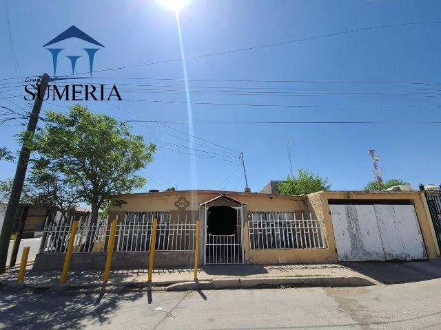 Casa en colonia Revoluci?n con departamento incluido