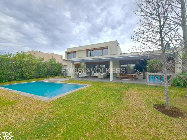 Casa en Colina
