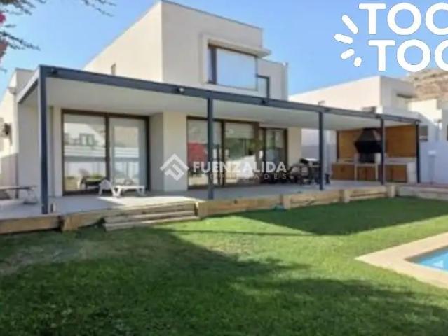 Casa en Colina