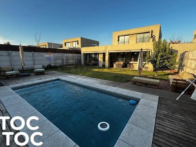 Casa en Colina