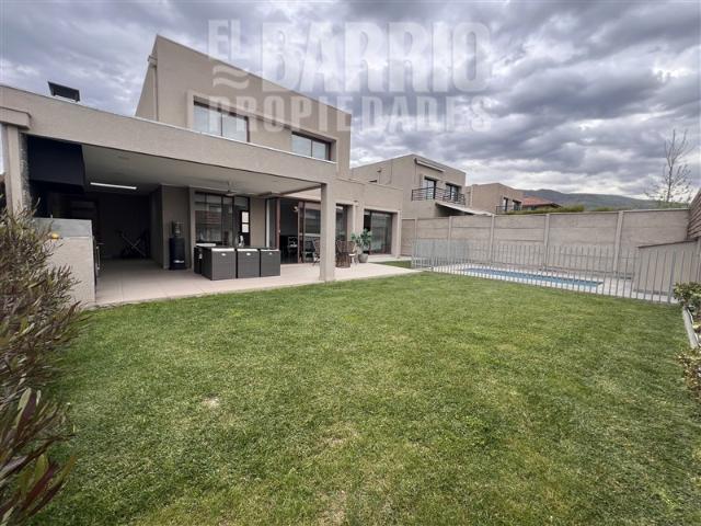 Casa en Colina