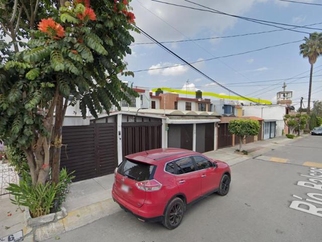 Casa en Colinas de Lago