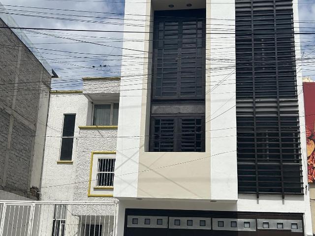 Casa en Colinas de Santa Julia