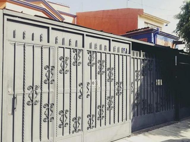 Casa en Colinas del Cimatario