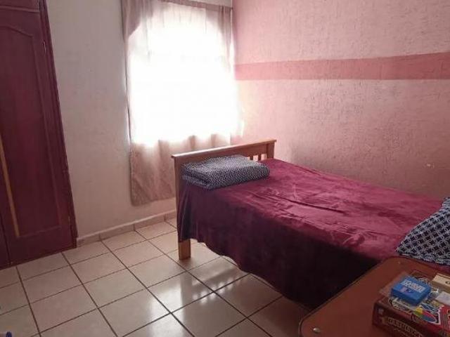 Casa en Colinas del padre, cerca de central camionera