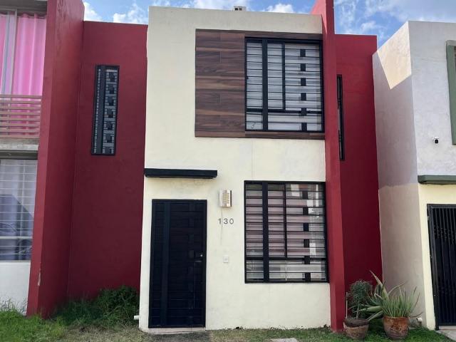 Casa en Colinas Tonal?