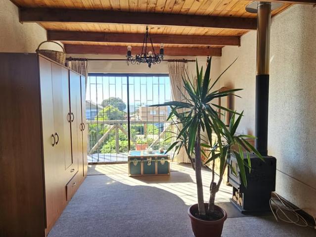 Casa en concón 320mt terreno, 154mt construidos. 3 dorm, 4 baños, estacionamientos | 3 dormitorios por 270000. 00 en Concón