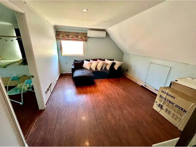 Casa en condominio, 4d y 3b + servicios | 5 dormitorios por 11400.00 en Huechuraba