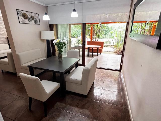 Casa en condominio 5 dormitorios