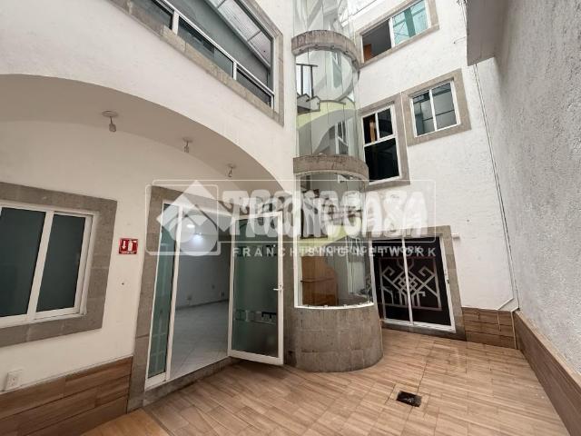 CASA EN CONDOMINIO COL. DEL VALLE NORTE