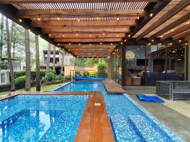 Casa en condominio con alberca, jacuzzi y vista al bosque, 1 Fracción
