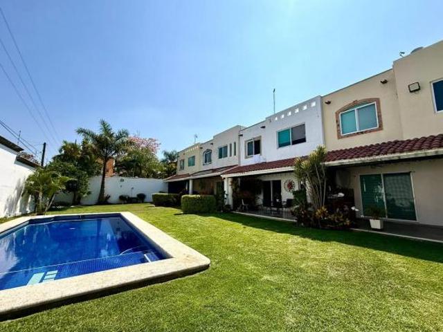 Casa en Condominio con Alberca y Seguridad 24/7 en Xochitepec zona sur de Cuernavaca