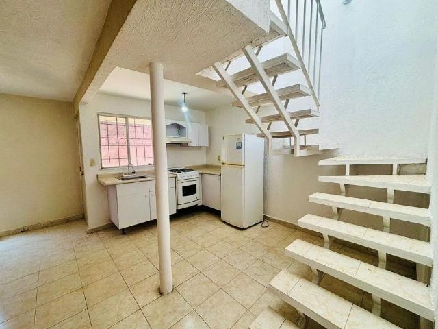 Casa En Condominio Con Alberca Y Seguridad En El Centro De Xochitepec