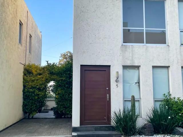 Casa en condominio con amplios espacios en San Andrés Totoltepec