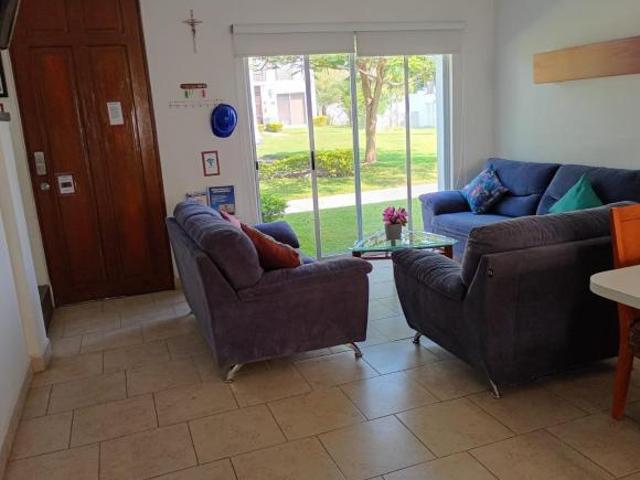 Casa en condominio, Con Casa Club, Juanto al Club de Golf Santa Fe