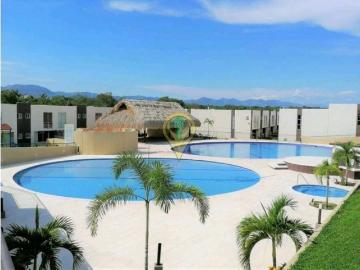 CASA EN CONDOMINIO CON PISCINA RICAURTE