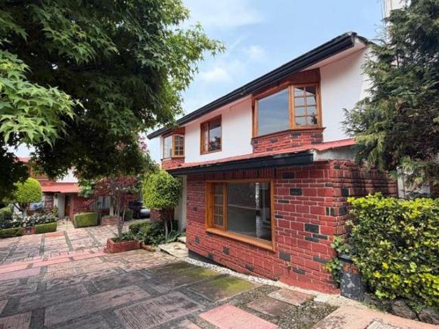 Casa en condominio con seguridad y amenidades en San Nicolás Totolapan, Magdalena Contreras