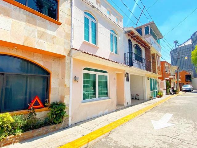 Casa en condominio Carlos Hank Gonz?lez