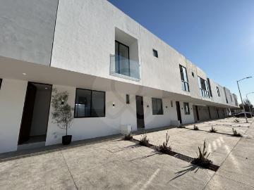 CASA EN CONDOMINIO A 15 MIN DE PROVIDENCIA