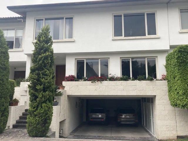 Casa en condominio en Lomas de las Palmas muy cerca de Interlomas