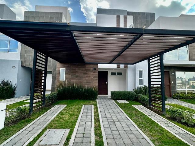 Casa en condominio ARONA ZINACANTEPEC