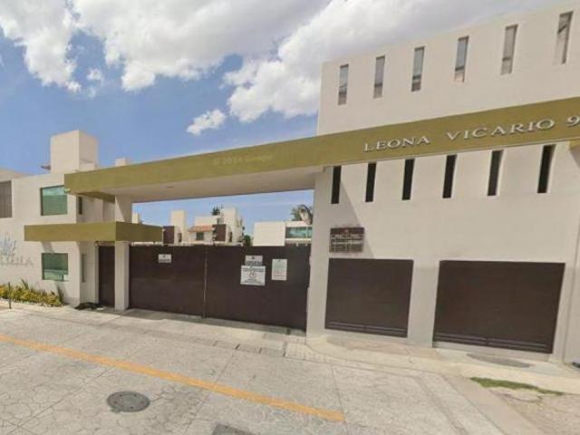 Casa en condominio de 145 m2 con 4 dormitorios en venta en La Concepción