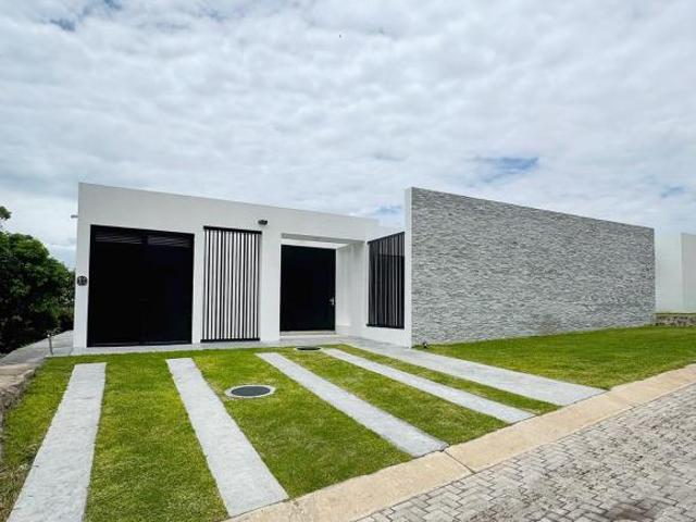 Casa en condominio de 534 m² con 2 recámaras en venta en San Antonio Tlayacapan