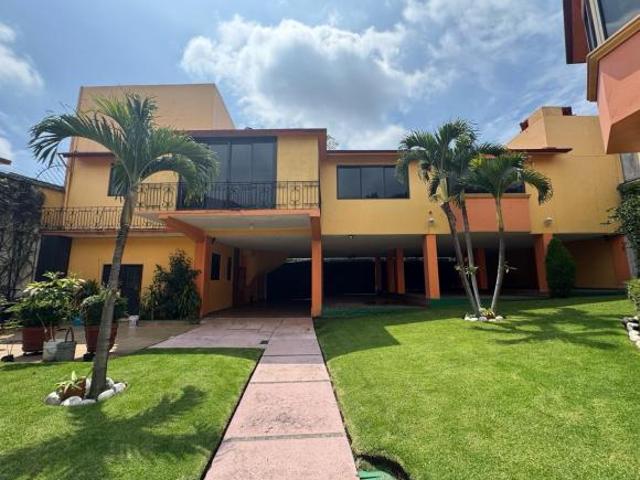 Casa en condominio, de solo 7 casas, Provincias de Canada, Cuernavaca Morelos