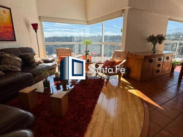 Casa en Condominio de Tres Recámaras cercana a Santa Fe Bugamvillas