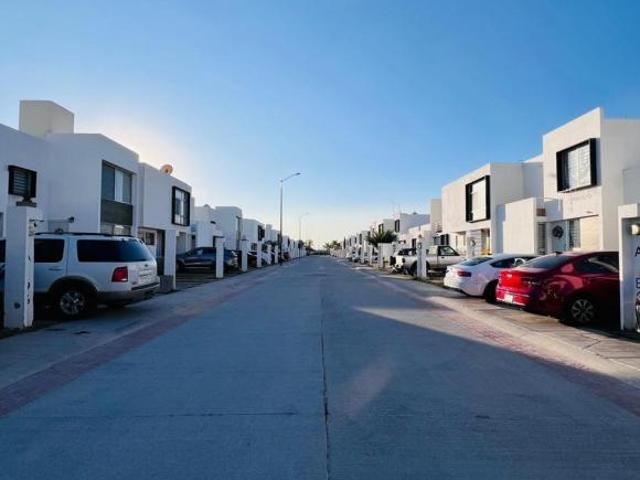 Casa en condominio en Condominio Aura