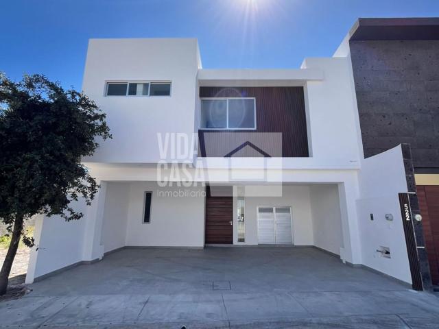 Casa en condominio en Condominio Loretta