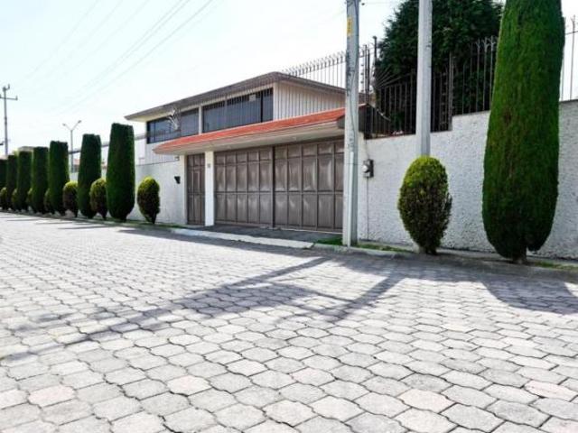 CASA EN CONDOMINIO EN CAMPESTRE DEL VIRREY, METEPEC