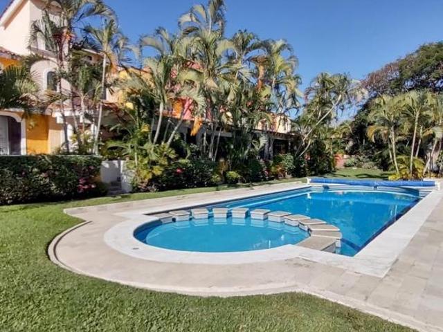 Casa en condominio en Burgos Bugambilias, En Temixco Morelos