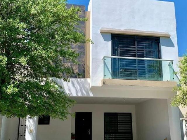 Casa en condominio en Dominio Cumbres