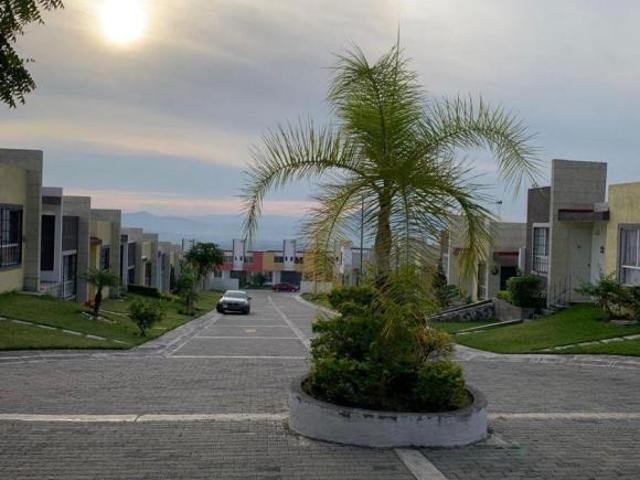 Casa en condominio en el fraccionamiento Loma Linda