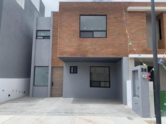 Casa en Condominio en El Pueblito Centro, Corregidora, Querétaro