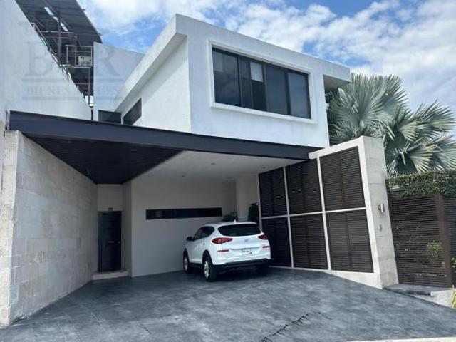 Casa en condominio en Fracc, Corinto, en Burgos Bugambilias, Temixco