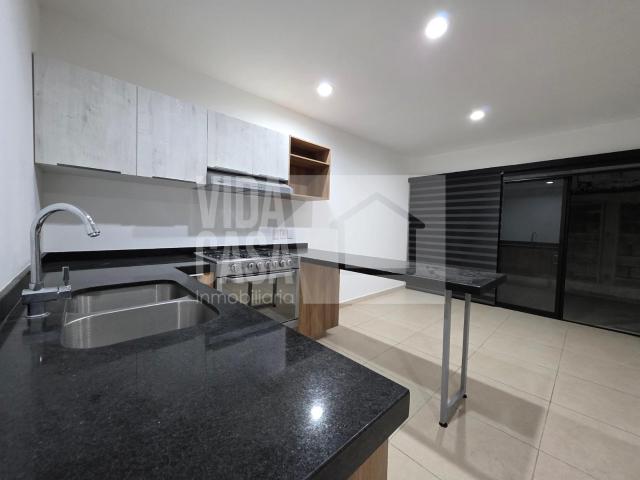 Casa en condominio en Fraccionamiento Pozo Bravo Norte