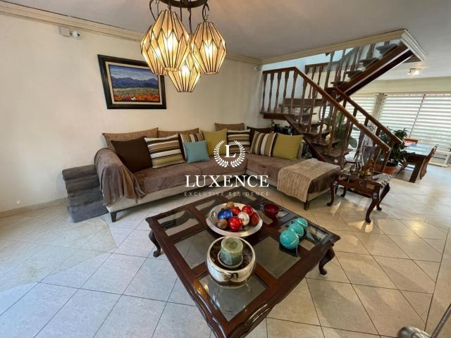 Casa en condominio en Jardines del Pedregal en Venta o Renta