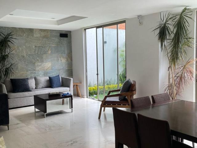 Casa en condominio en Lomas Quebradas