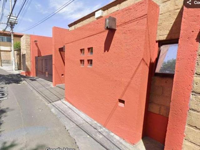 Casa en condominio en San Nicolás Totolapan