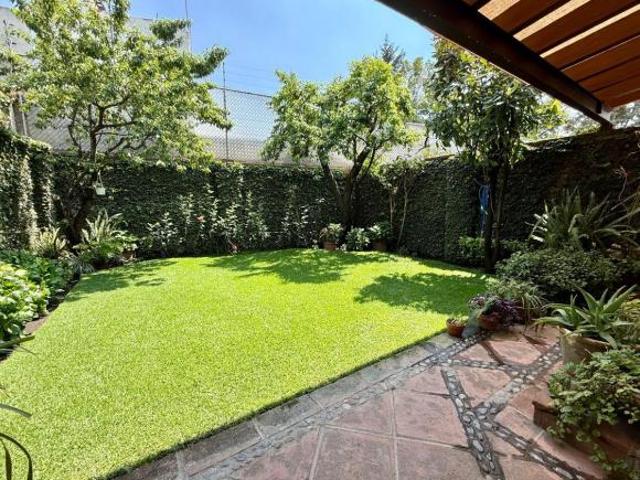 CASA EN CONDOMINIO EN SAN JERÓNIMO LÍDICE, FRENTE AL PARQUE