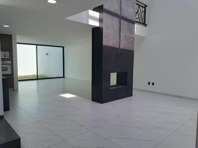 Casa en condominio en San Salvador Tizatlalli