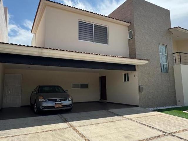 Casa en condominio en Pueblo Nuevo