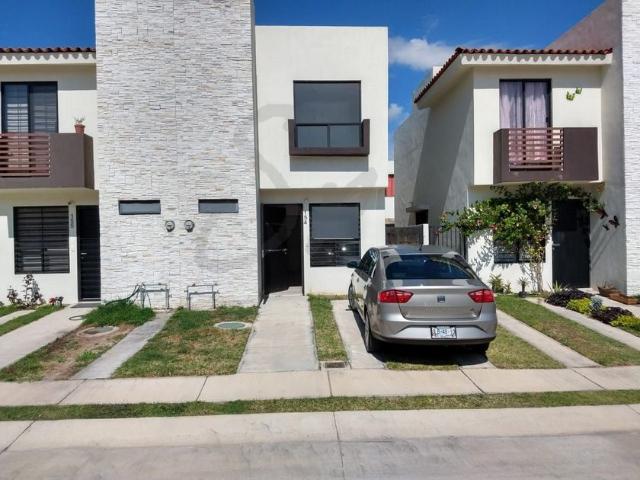 Casa en condominio en renta Coto Albano El Campestre, Avenida De La Pradera, Fraccionamiento El Campestre, Zapopan, Jalisco, México