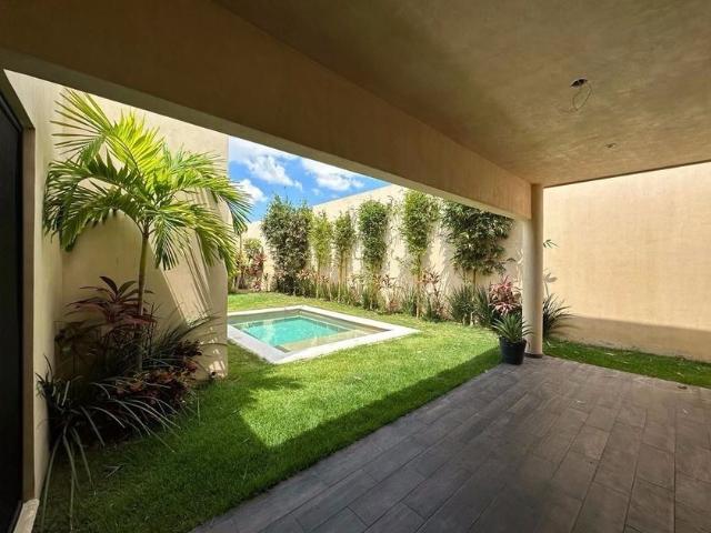 Casa en condominio en renta Calle 20 20, Conkal, Yucatán, 97345, Mex