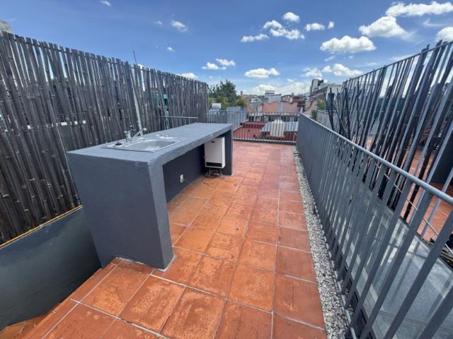Casa en condominio en renta Calle Eligio Ancona, Santa María La Ribera, San Salvador Xochimanca, Ciudad De México, Cuauhtémoc, Ciudad De México, 06400, México