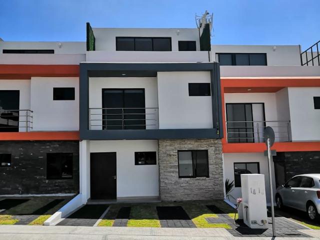 Casa en condominio en renta Campo Real 1600, El Refugio, Santiago De Querétaro, Querétaro, México