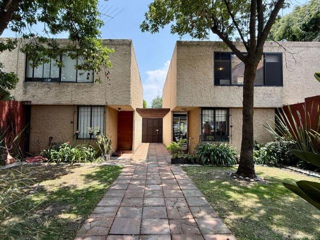 Casa en condominio en renta Cerrada Cruz Verde 64, Lomas Quebradas, Ciudad De México, Cdmx, México