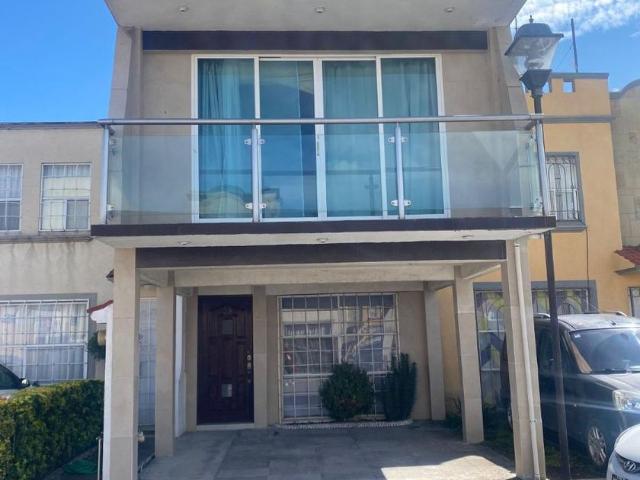 Casa en condominio en renta Circuito Hacienda De Almoloya, Guadalupe Totoltepec, Toluca, Estado De México, 50214, México